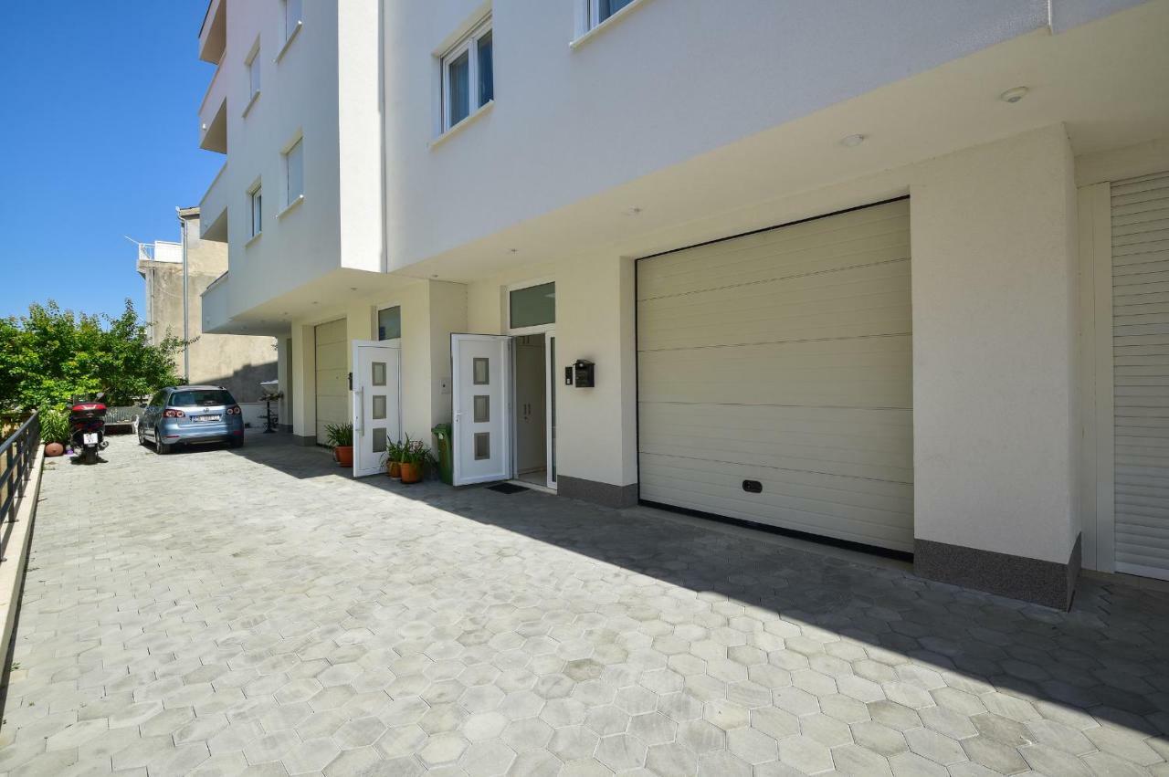 Apartment Ricca Seaview Makarska Exteriör bild